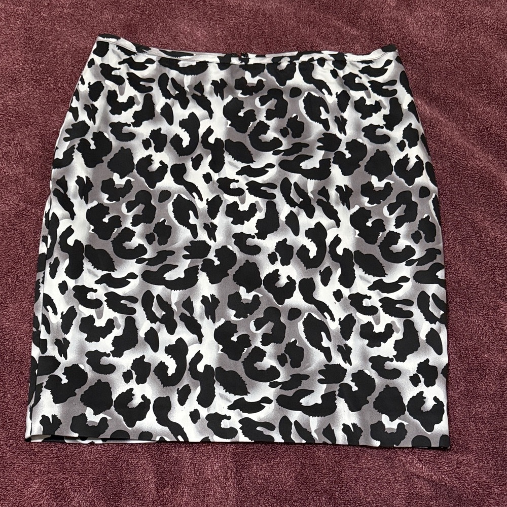 Cache Black and White Animal Print Pencil Skirt